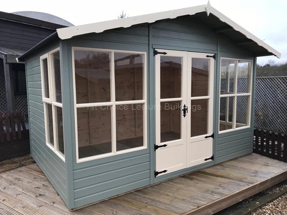 X Summerhouse Fully Bespoke Fitted Free Showroom