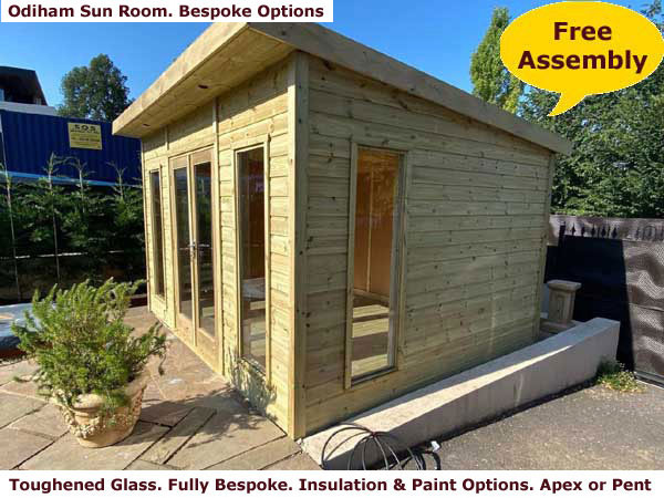 Shows image of Odiham wooden sunroom